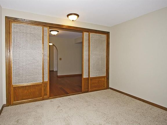 5th image of 231 E Niagara Ave