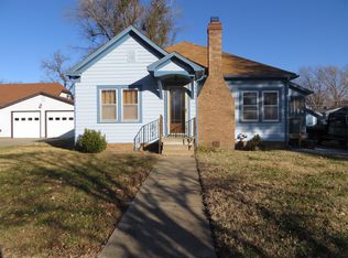 326 W 3rd St, Junction City, KS 66441
