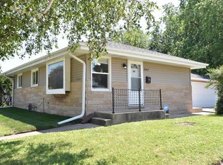 2547 81st St, Kenosha, WI 53143