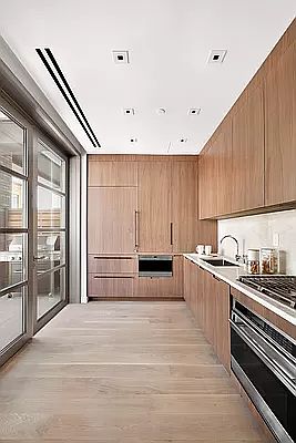 5th image of 138 N 10th St Penthouse B