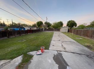1521 W 10th St, Merced, CA 95341