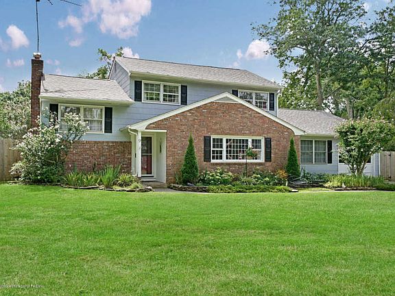 4th image of 9 Pine Fork Dr