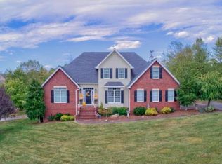 111 Stonebrook Loop, Elizabethton, TN 37643
