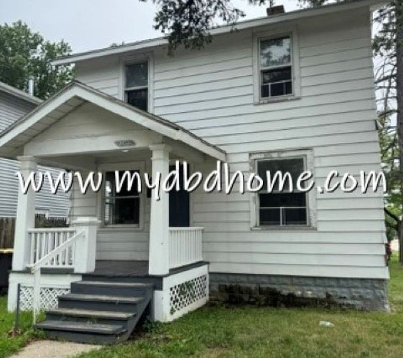 1st image of 3102 Smith St