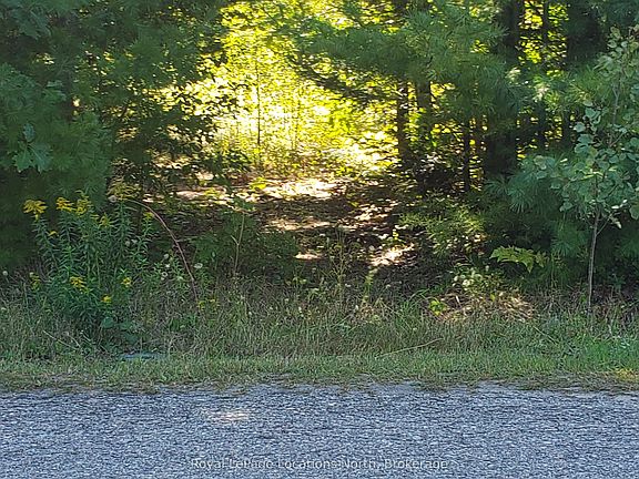 2nd image of 23 Stoney Rd