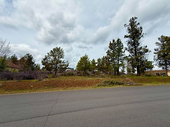 5th image of Turnstone Dr Lot 1012