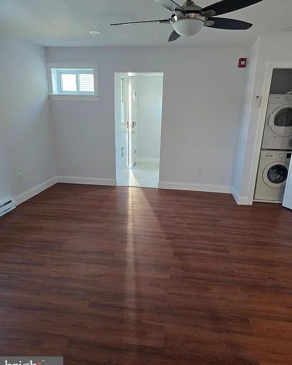 1st image of 5927 Ridge Ave #1R
