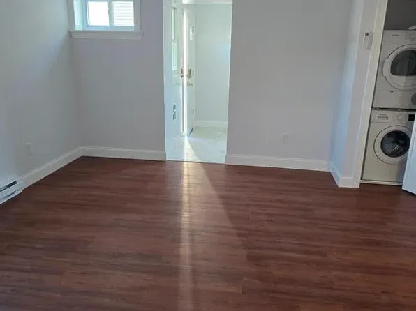 5927 Ridge Ave #1R, Philadelphia, PA 19128