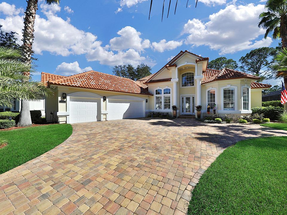 1st image of 132 Retreat Pl