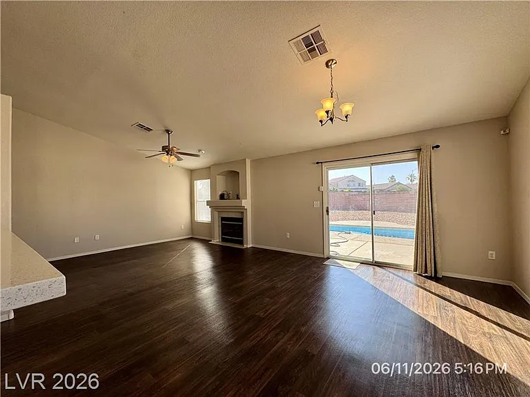 222 Quailbush Dr — Photo 6