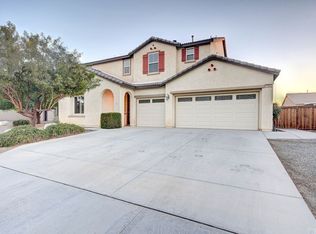 10962 Bayshore St, Victorville, CA 92392