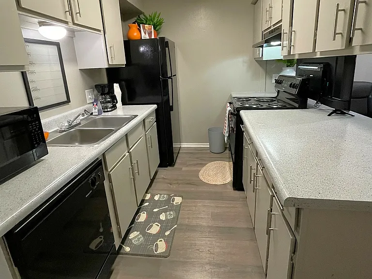 The Vibe Apartments — Photo 6