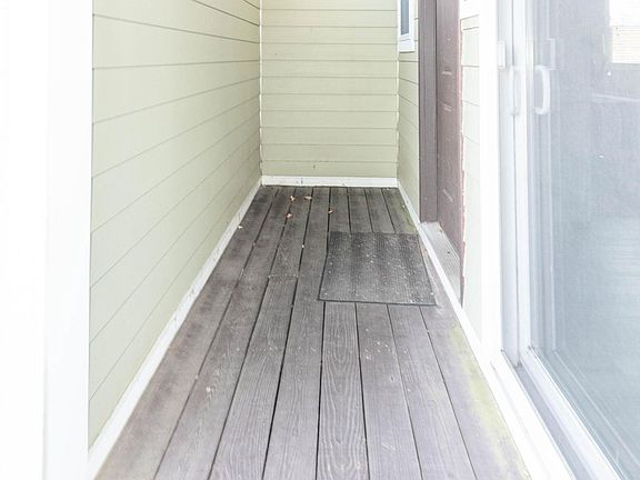 5th image of 14409 Lighthouse Ave #10