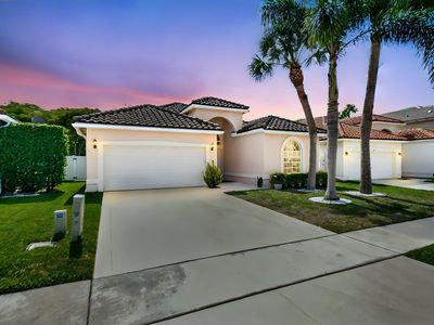 6090 Newport Village Way, Lake Worth, FL, 33463
