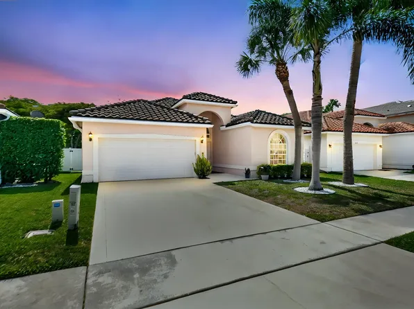 6090 Newport Village Way, Lake Worth, FL 33463