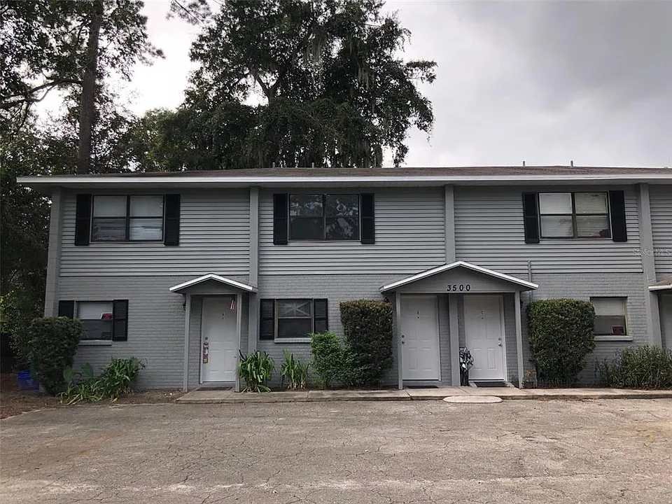 3500 SW 29th Ter #D