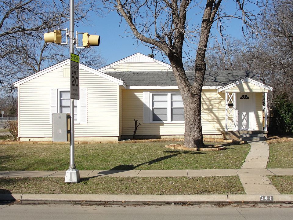 1st image of 541 Hillcrest Dr