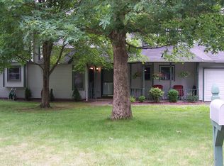 5 Victorian Woods Ln, South Windsor, CT 06074