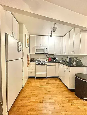 Rented by The Downtown LLC | media 30