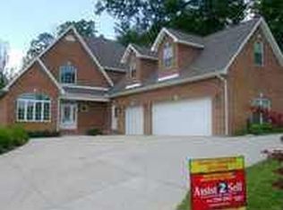 801 Ivy Crk, Ashland, KY 41101