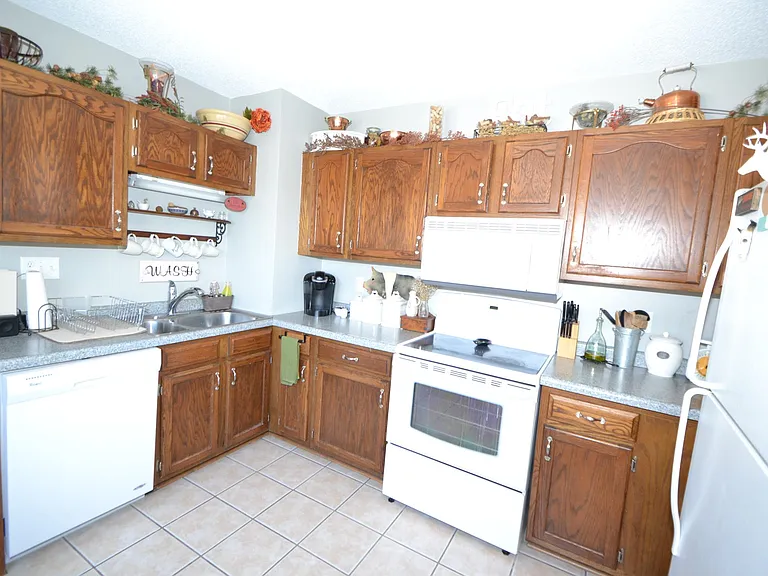 Eat in Kitchen!
