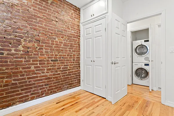 Rented by Corcoran | media 11