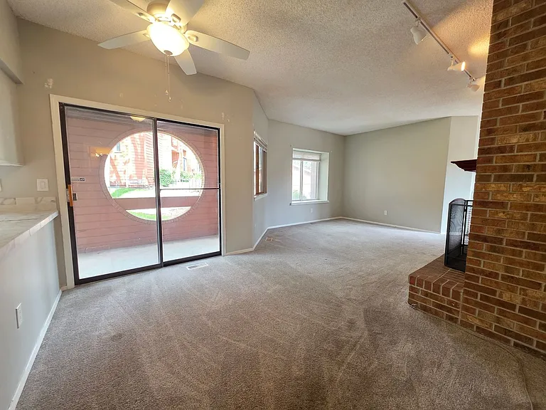 5014 Sunsuite Trl — Photo 3