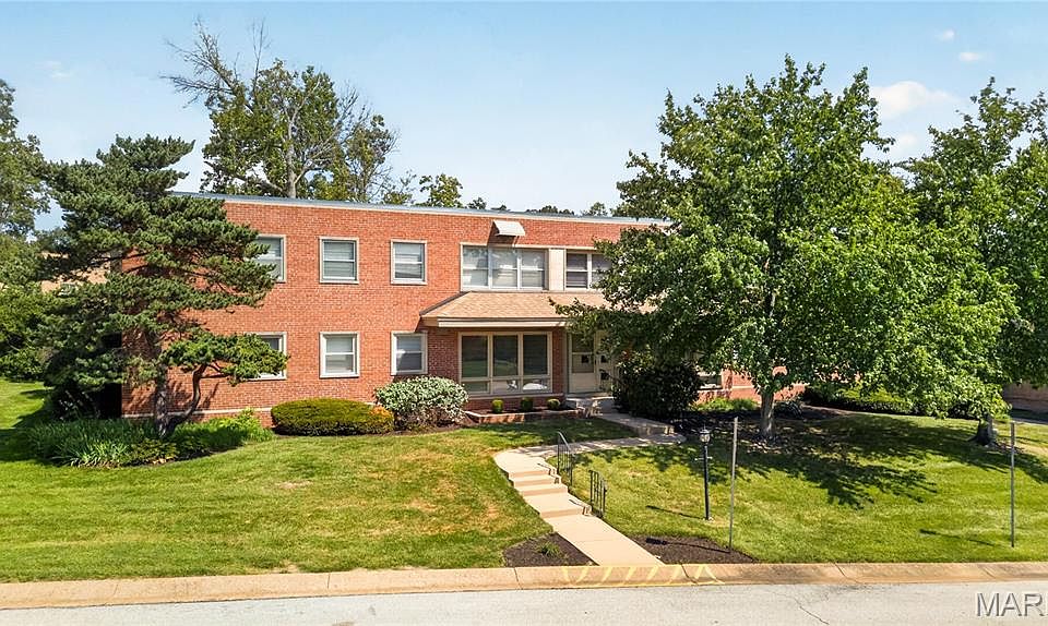 1st image of 5 Delcrest Ct APT 101
