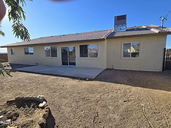 4th image of 3506 Yavapai Dr
