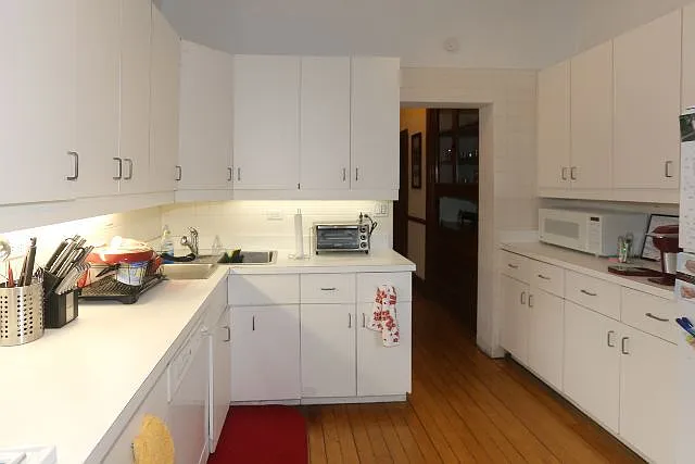 2661 N Burling St #3 — Photo 3