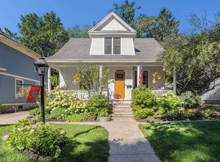 807 Sheldon Rd, Grand Haven, MI 49417