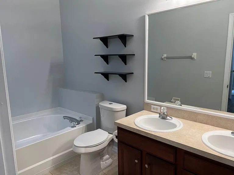 4770 Capital Blvd — Photo 9