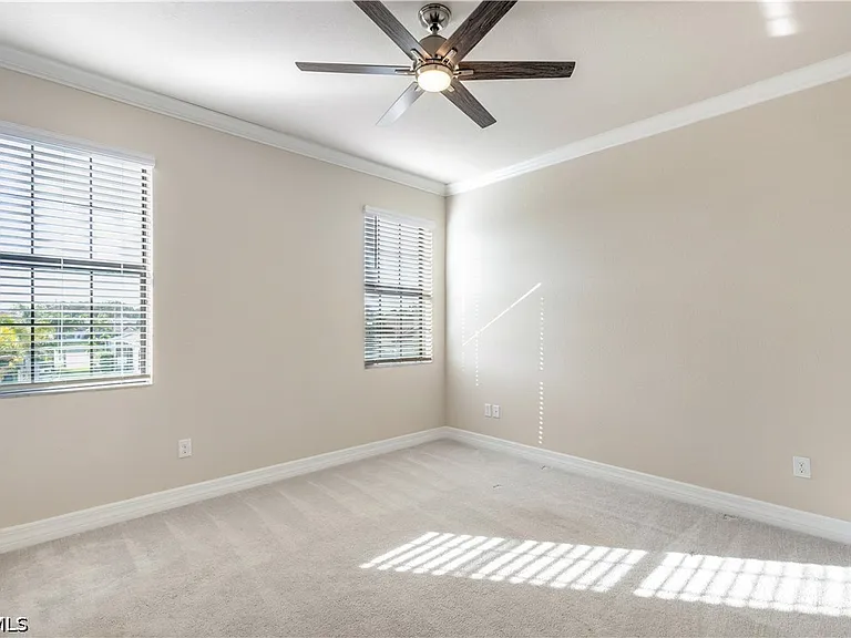 10026 Windy Pointe Ct — Photo 37