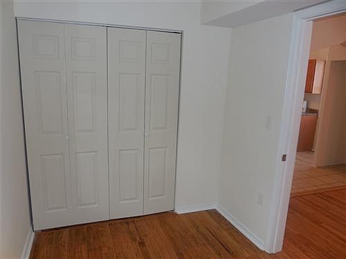 5th image of 3228 W Wabansia Ave #Ch