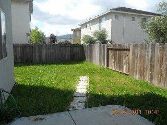5th image of 8865 Kern Ave