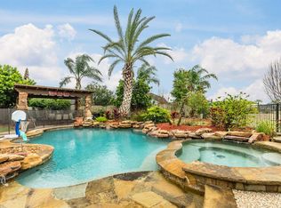 2718 Sterling Fields Dr, Pearland, TX 77584