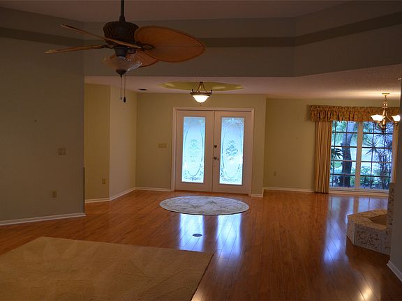 4th image of 1468 Vermeer Dr