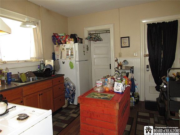 5th image of 812 Newland Ave