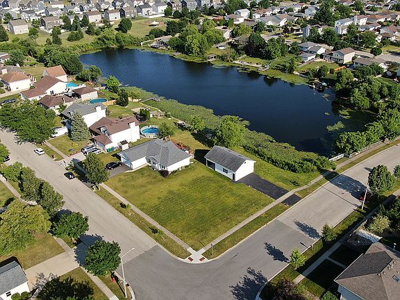 3rd image of 7004 Manchester Dr