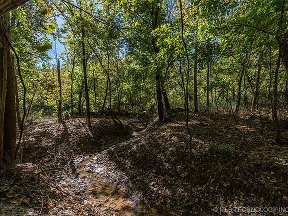 4th image of 403238 E 1250th Rd