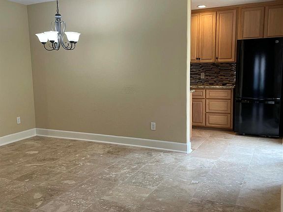 3rd image of 6831 Wellwood Ct