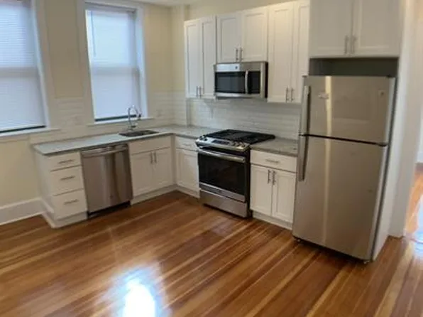 9 Seaverns Ave APT 2R, Jamaica Plain, MA 02130
