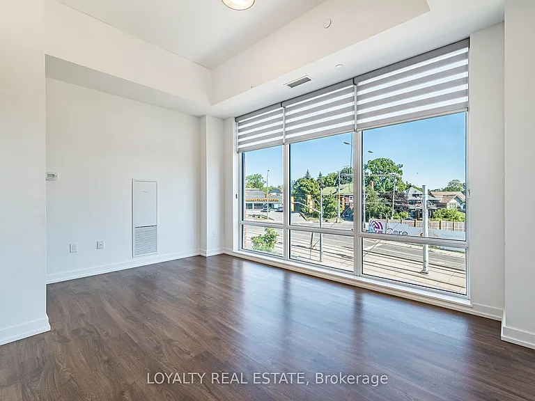 5 Wellington St S #207 — Photo 14
