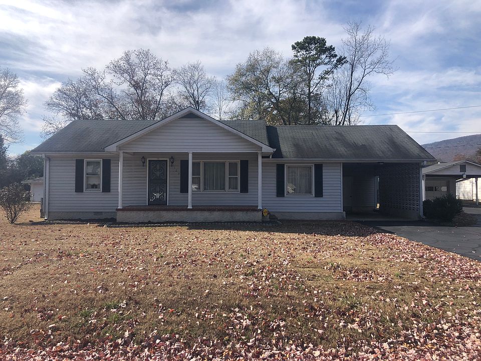1st image of 120 E Walden Cir