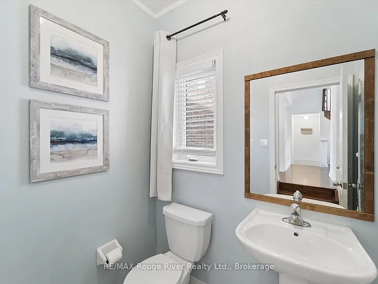 12 Bill Hutchinson Cres — Photo 30
