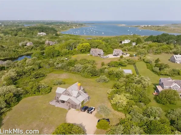 13 Eat Fire Spring Rd, Nantucket, MA 02554