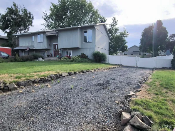 2428 Westwood Ct, Clarkston, WA 99403