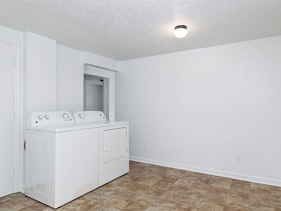 5th image of 412 Clement St Unit B