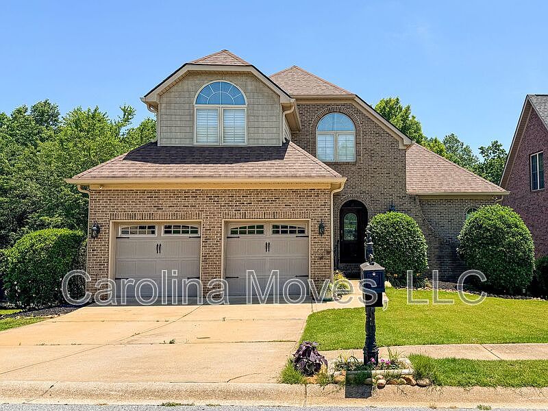 1st image of 745 Charleston Pl