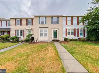 7 Camellia Ct, Parkville, MD 21234
